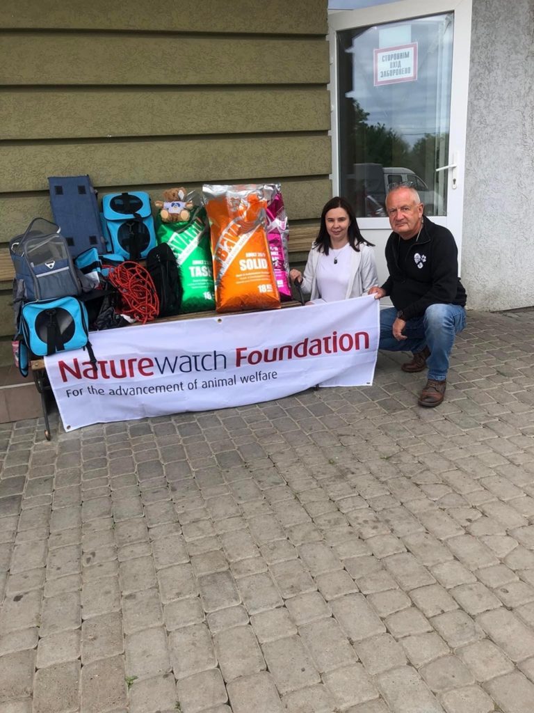 Romania and beyond - how we continue to help the animals of Ukraine 4 Animal aid reaching the shelter in Chernivtsi, Ukraine