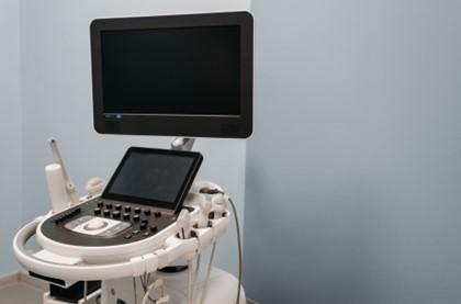 ultrsound equipment used in canine fertility clinics.png